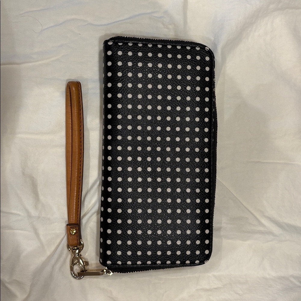 Fossil wallet/wristlet